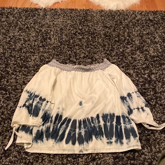 •Vintage American Blue Off the Shoulder Top• - Picture 1 of 2